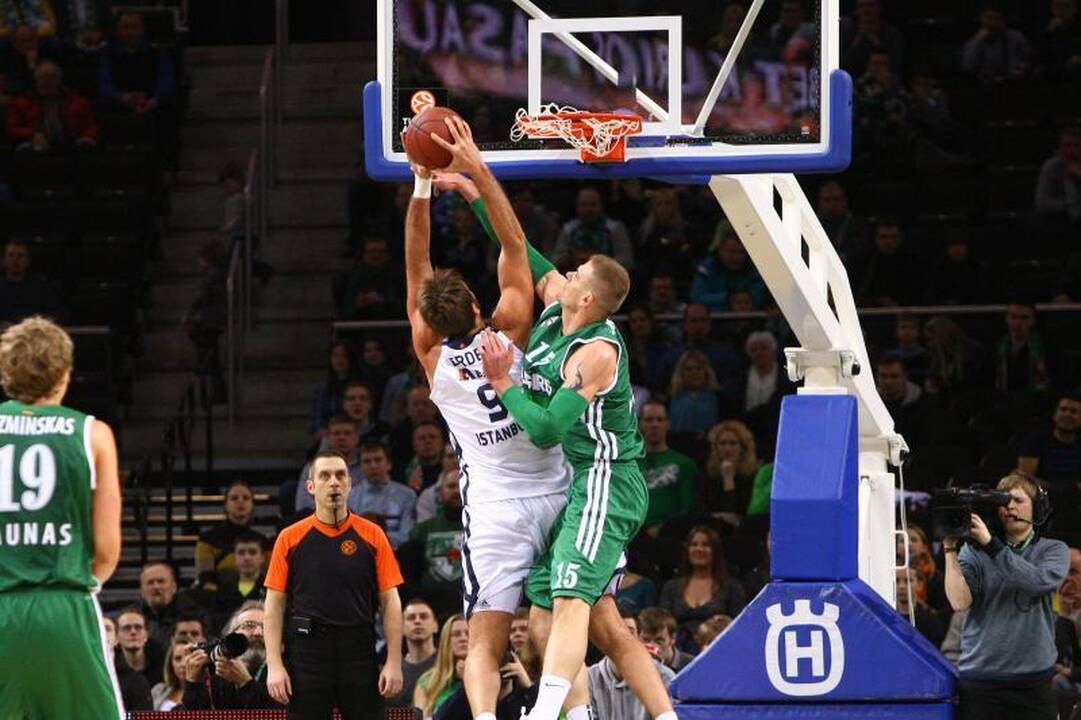 „Žalgiris“ trečią kartą šį sezoną patiesė „Anadolu Efes“ (komentarai)