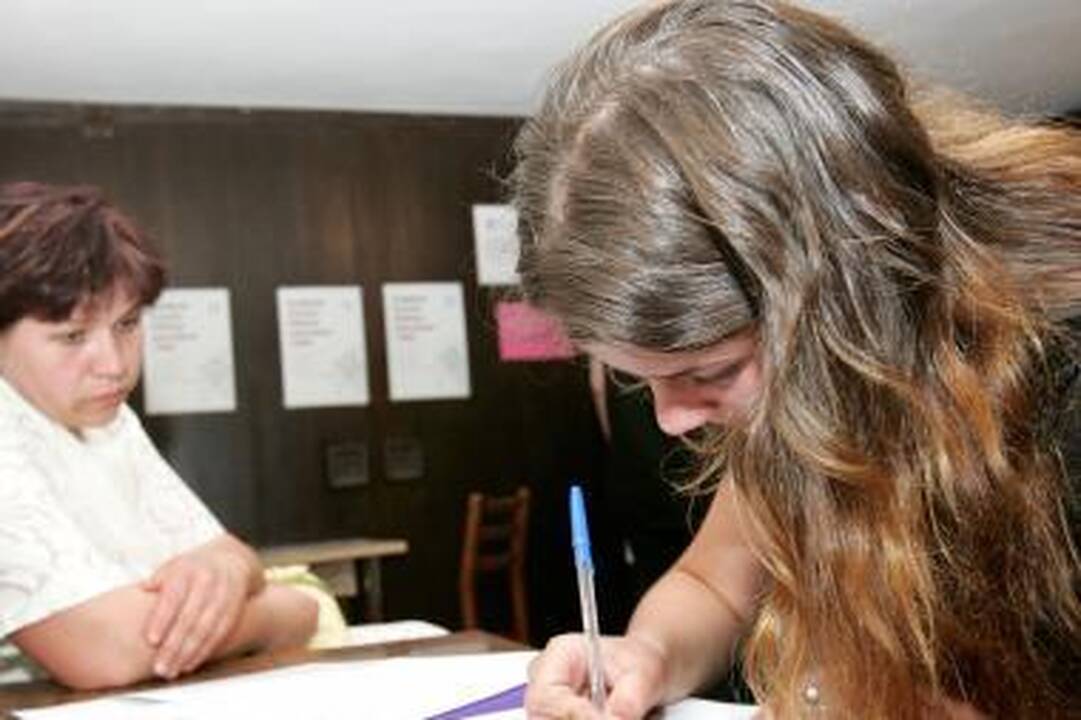 ISM pradeda vykdyti tarptautinės doktorantūros studijas