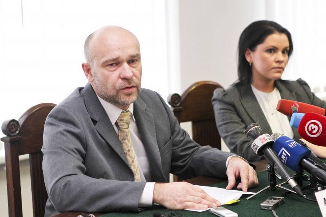 Teismas  reabilitavo A. Ūsą: pedofilijos nebuvo 