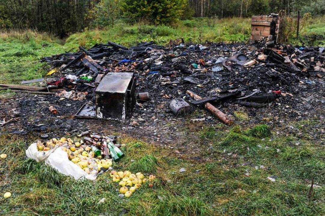 Dėl virdulio Kauno rajone sudegė žmogus, dar du išgelbėti