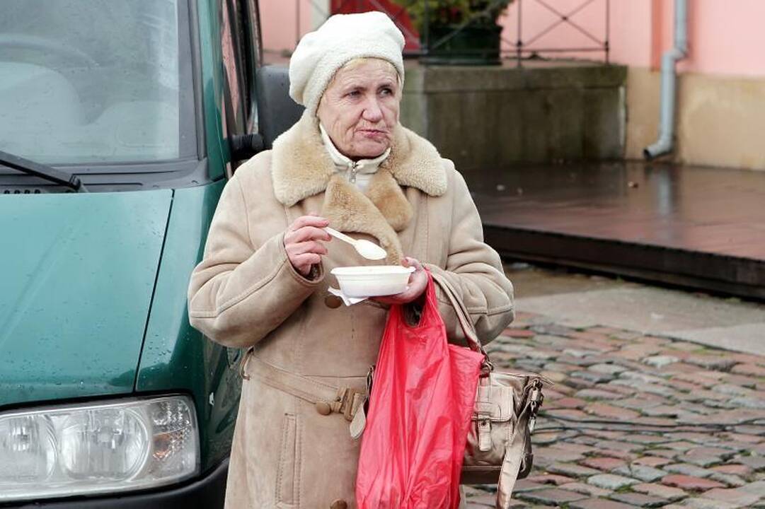 Įžymybės Klaipėdoje kvietė vaišintis „Maltiečių sriuba“ 