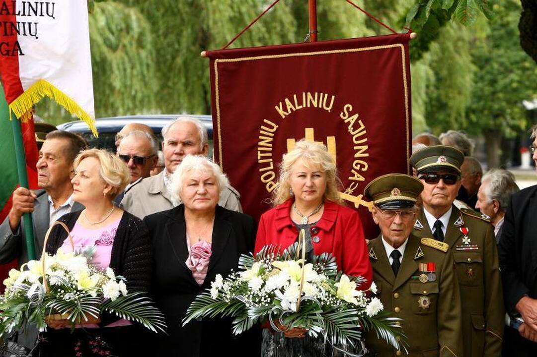Tremtiniai: ne visi žmonės moka gyventi neuždaryti narve