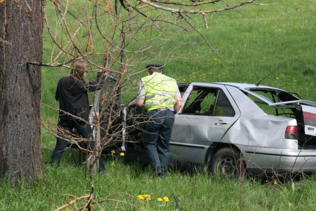 Vilniuje automobilyje sudegė žmogus (papildyta)