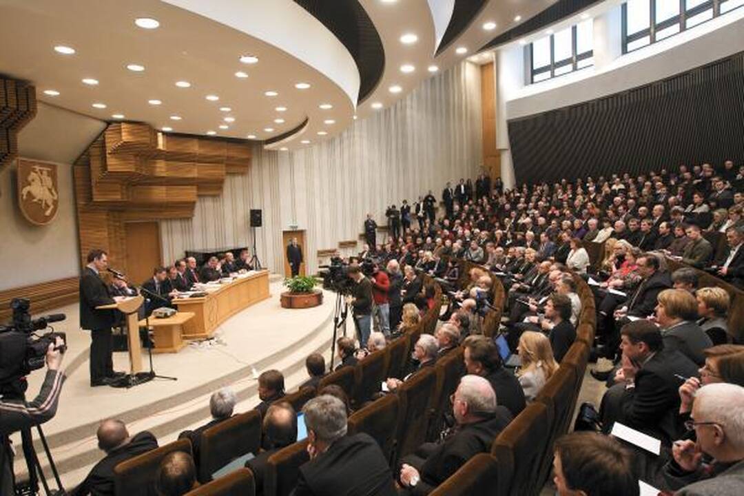 Vyriausybėje vyko socialinis forumas „Dialogas su Lietuva“