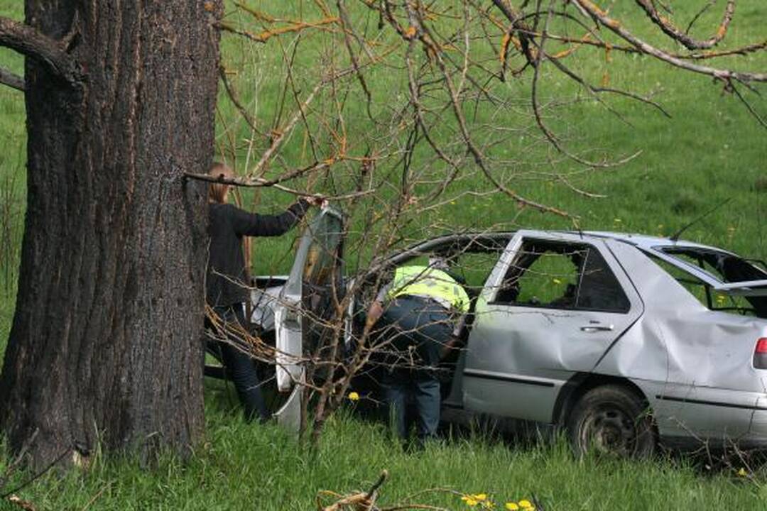 Vilniuje automobilyje sudegė žmogus (papildyta)