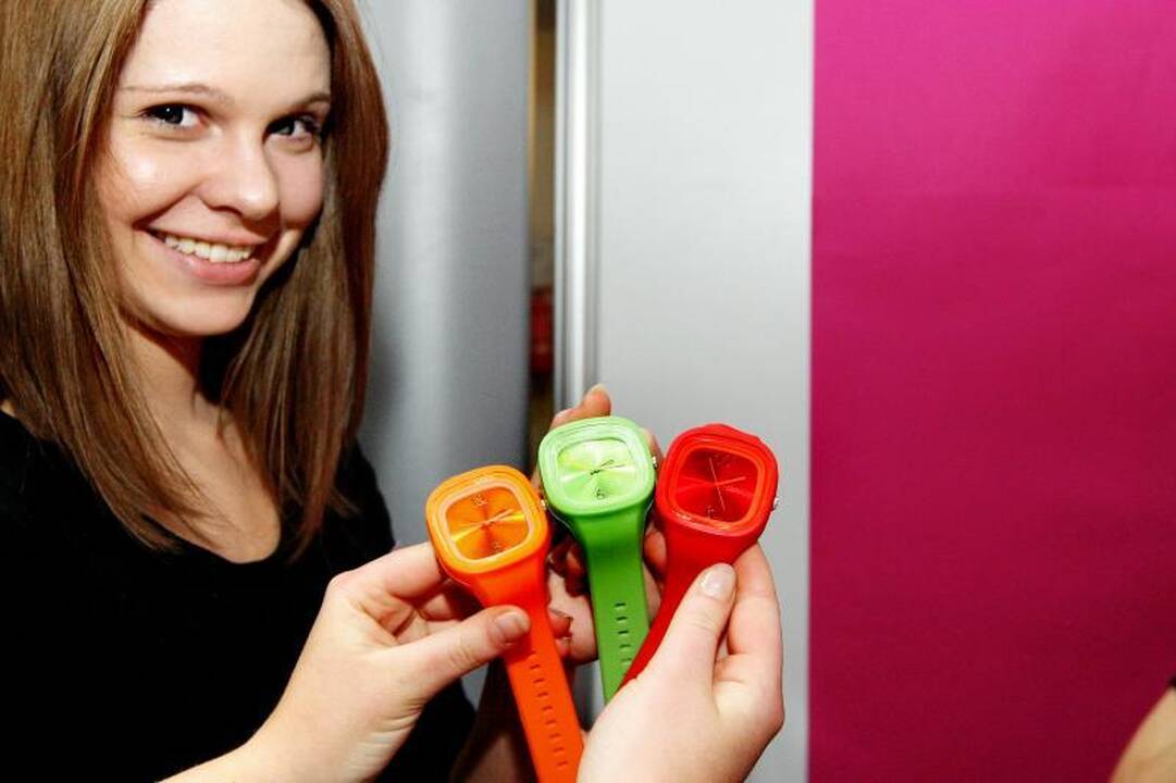 Mokinių mugė: nuo unikalių pirštinių iki vaizdų iš paukščio skrydžio