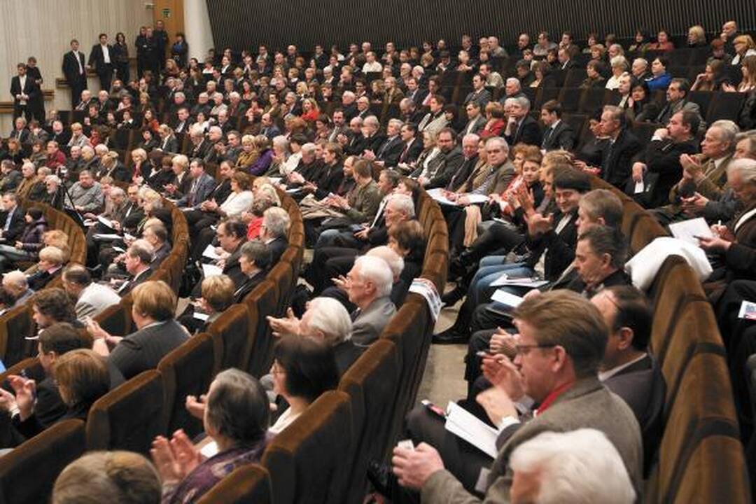 Vyriausybėje vyko socialinis forumas „Dialogas su Lietuva“