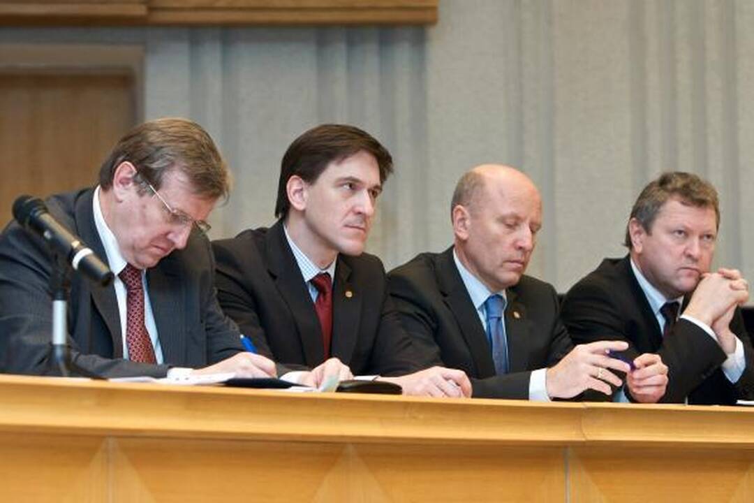 Vyriausybėje vyko socialinis forumas „Dialogas su Lietuva“