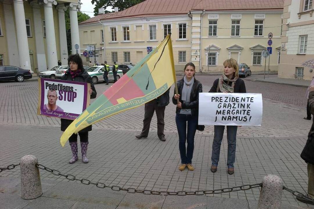 Po įvykių Garliavoje – mitingas prie Prezidentūros