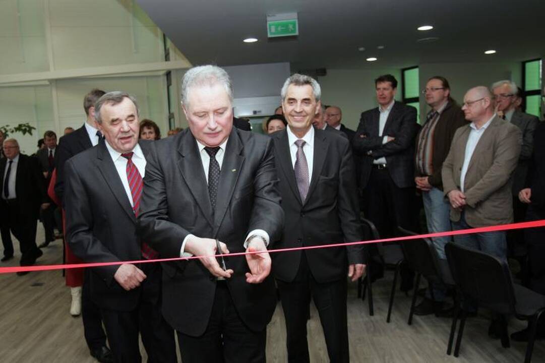Staliai įgūdžių semsis naujame centre   