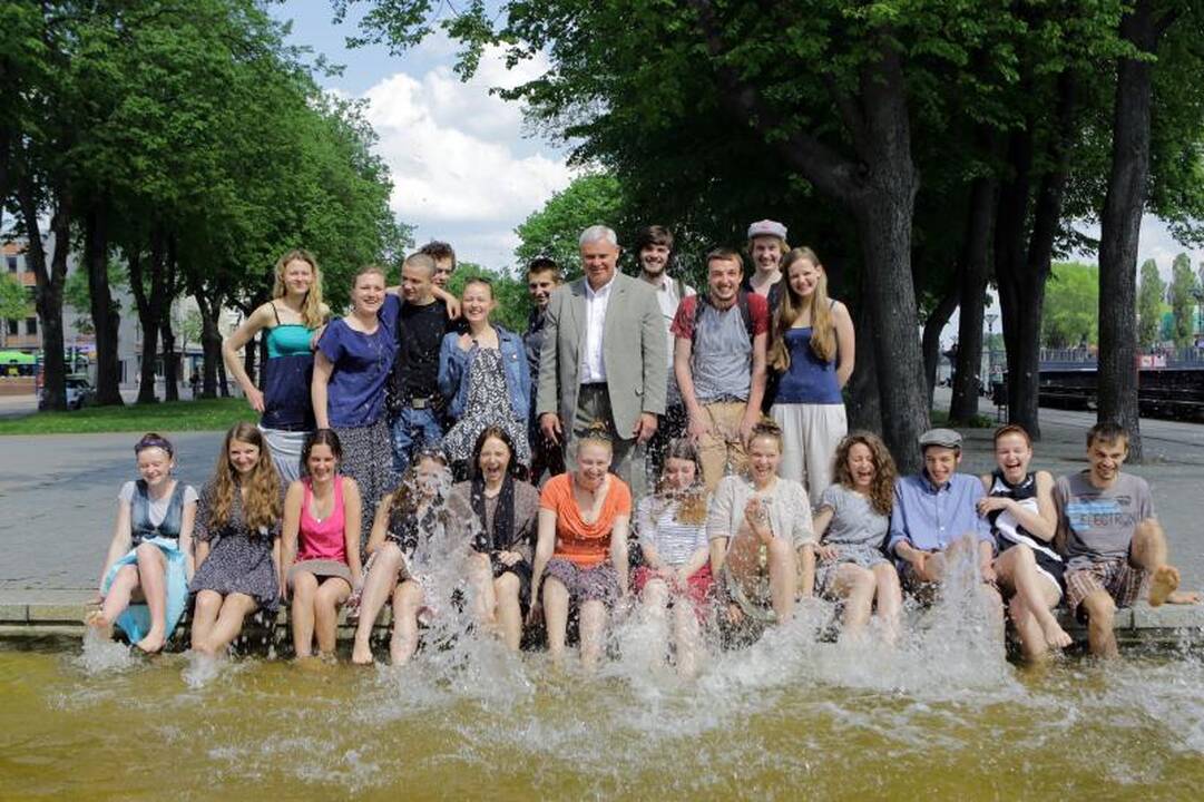 Klaipėdos jaunimo teatrui - viltis turėti nuolatines patalpas