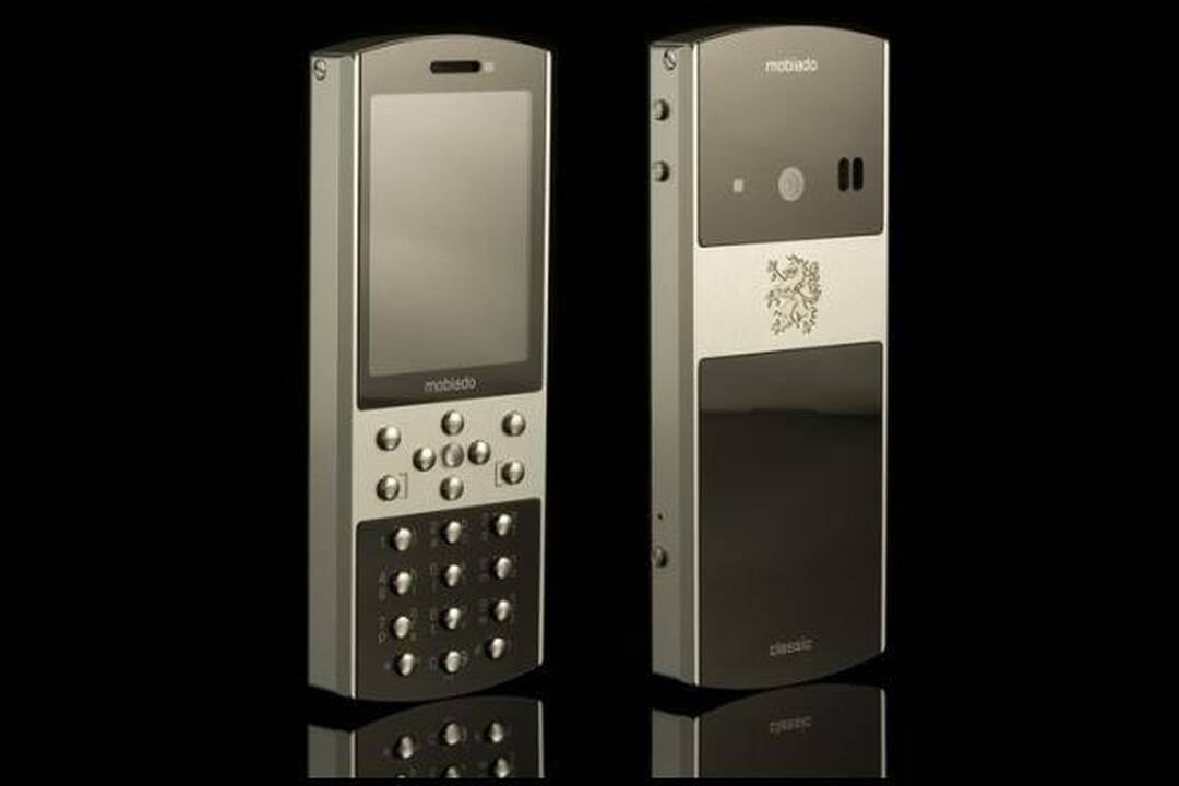 „Mobiado“ sukūrė solidų telefoną milijonieriams 