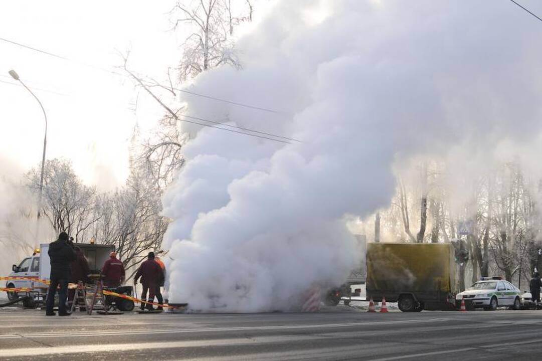 Avarija šilumos trasoje: be šildymo 146 namai