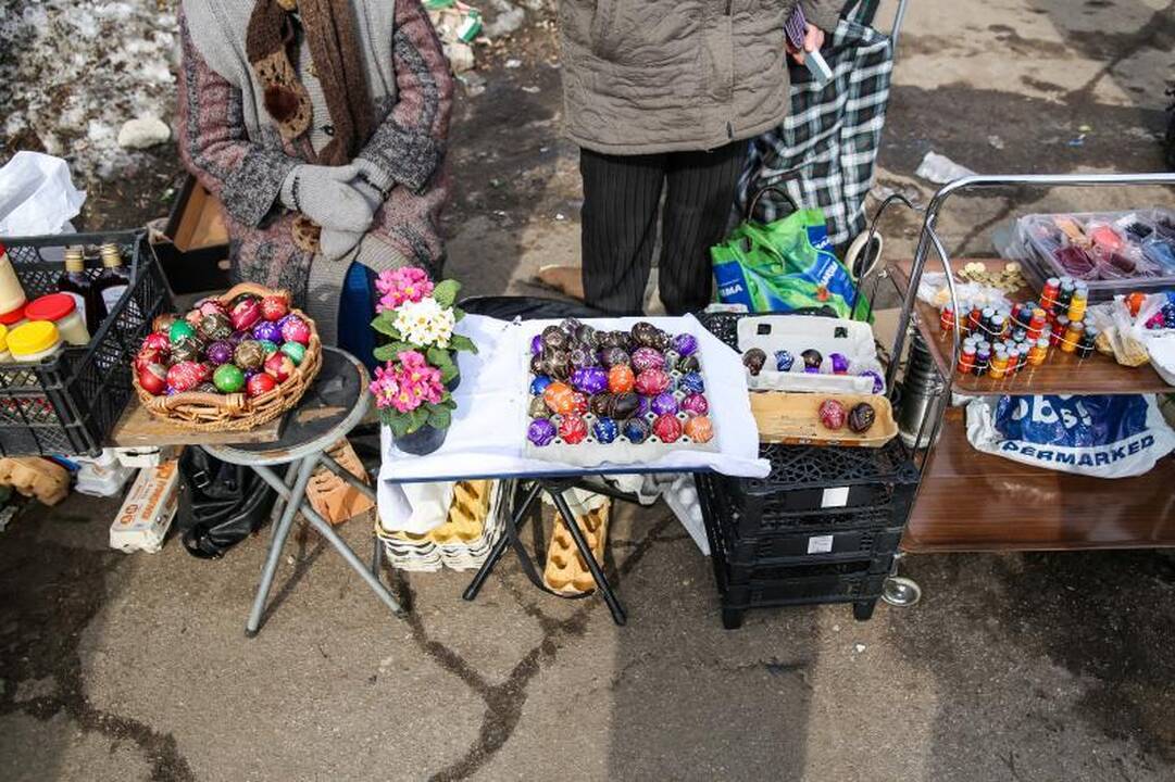 Kauno turgavietėse klesti neteisėta prekyba pataisais