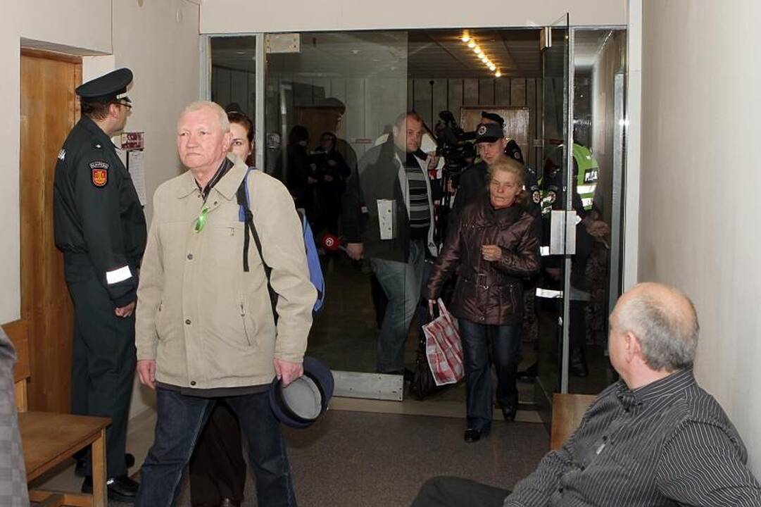 N.Puteikis išteisintas, bet „stiklainiai“ Klaipėdoje išdygs? 