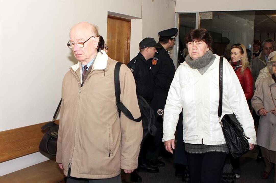 N.Puteikis išteisintas, bet „stiklainiai“ Klaipėdoje išdygs? 