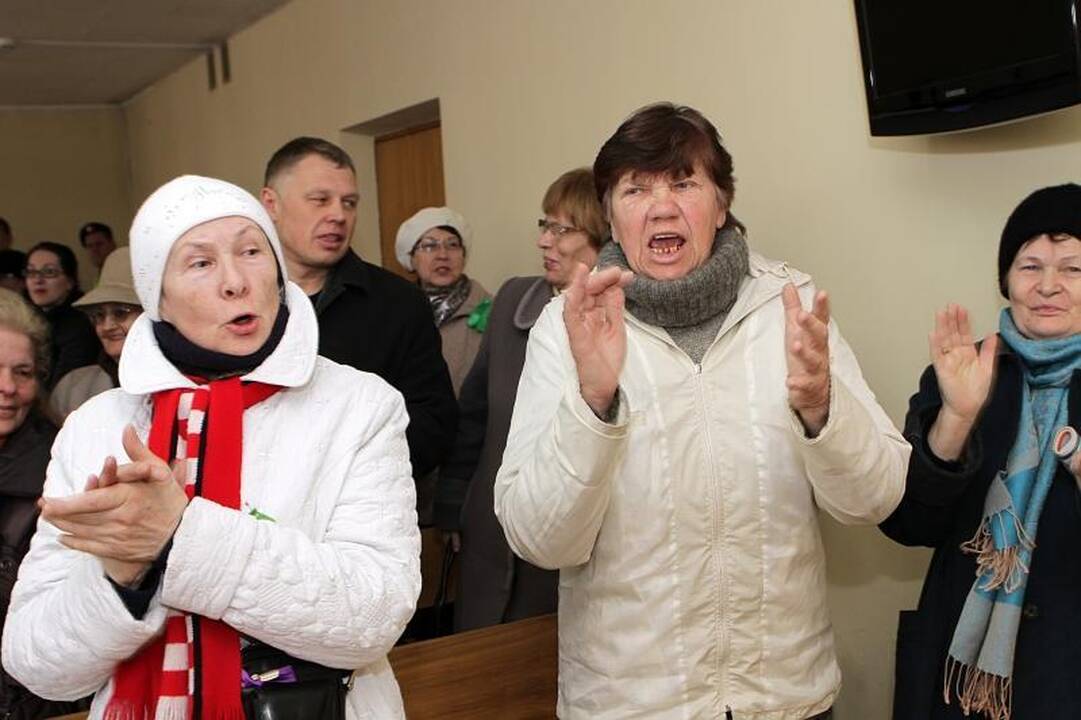 N.Puteikis išteisintas, bet „stiklainiai“ Klaipėdoje išdygs? 