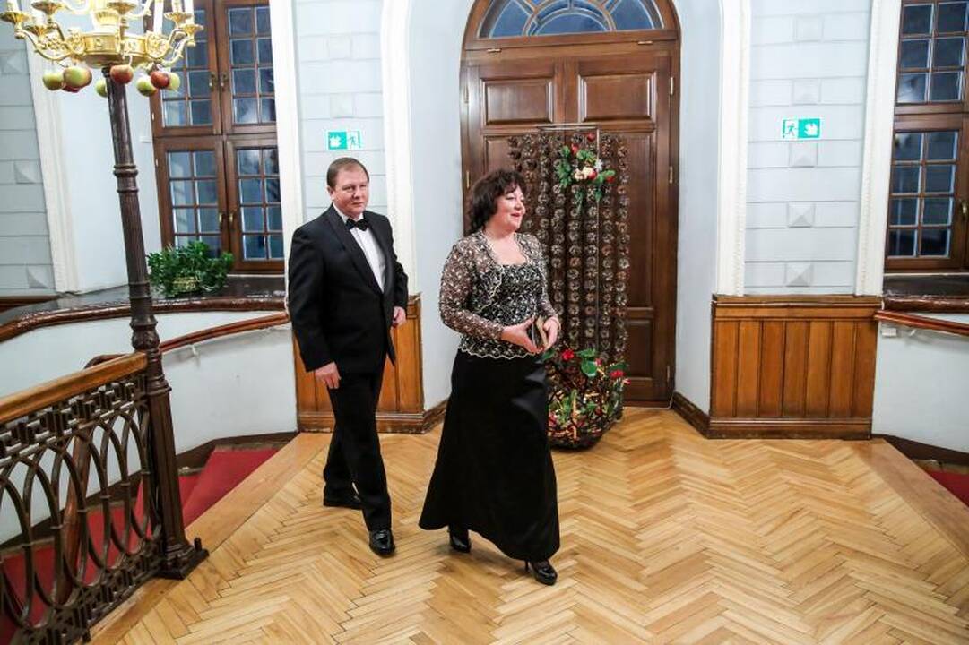 Sergantiems vaikams paaukota 100 tūkst. litų 