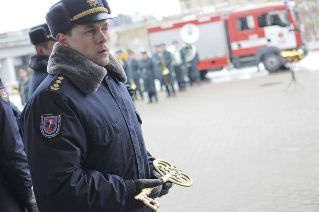 Sostinės ugniagesiai švenčia įkurtuves  
