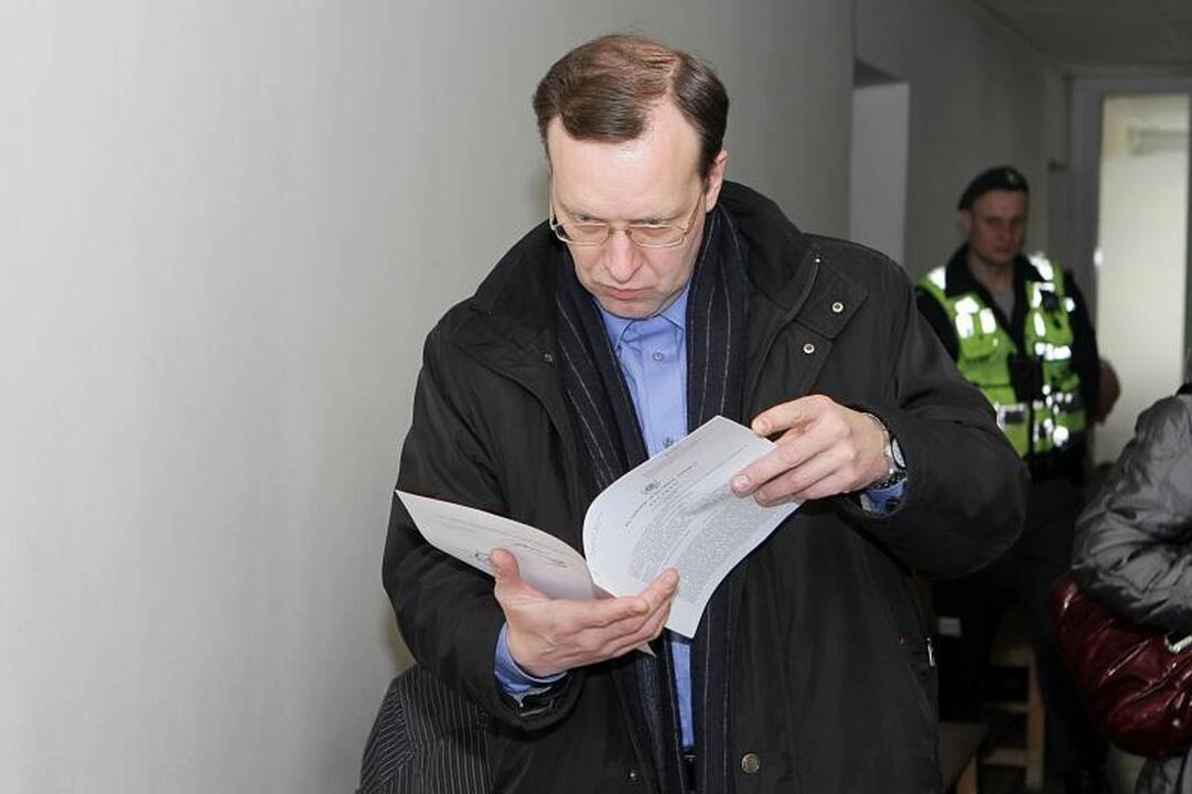 N.Puteikis išteisintas, bet „stiklainiai“ Klaipėdoje išdygs? 