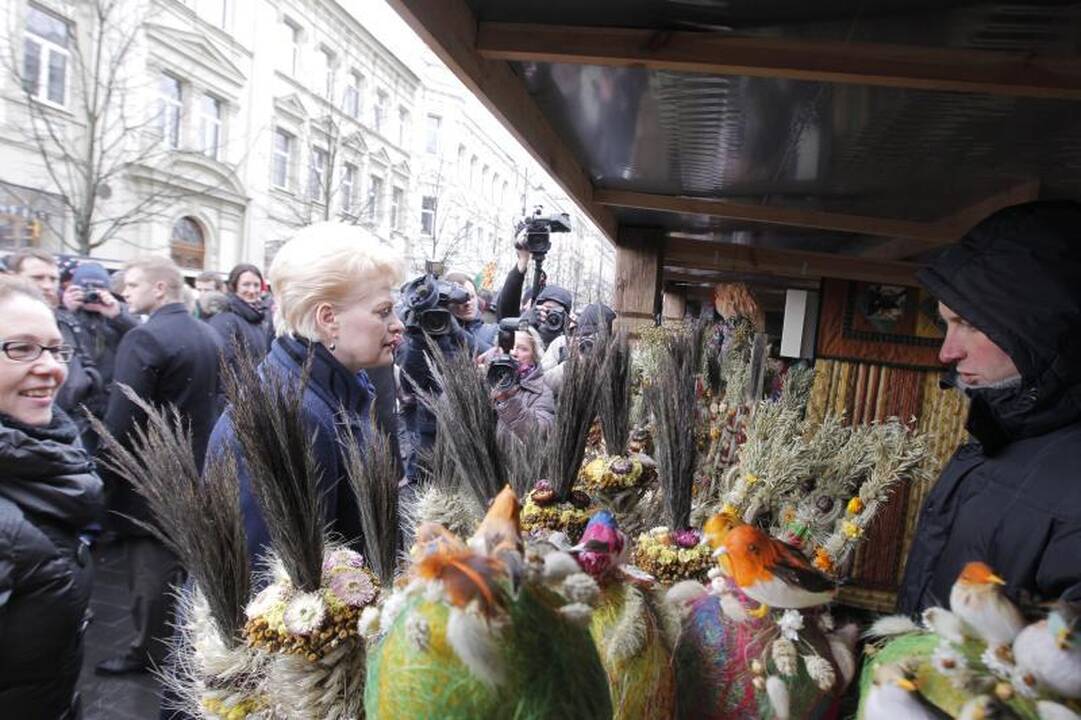 Mugėje įsigytas verbas Prezidentė veš į Vatikaną