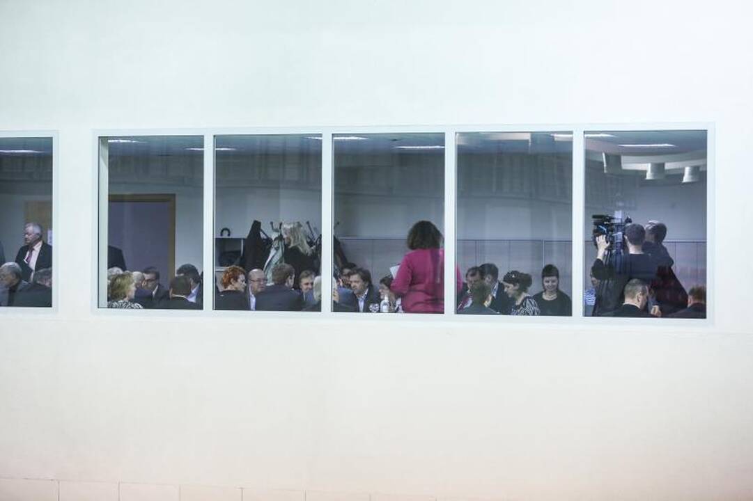 Įkūrę „Girstutį“ valdysiančią įstaigą, politikai šoko į vandenį