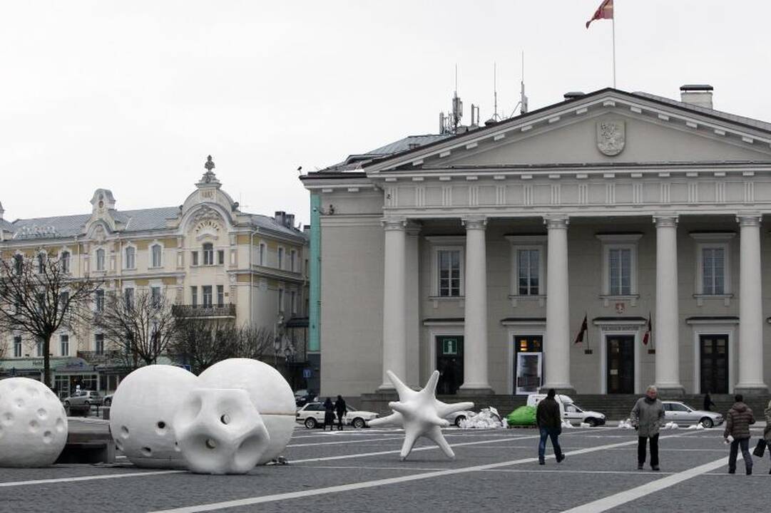 Didžiųjų metų švenčių dvasia apleidžia sostinę