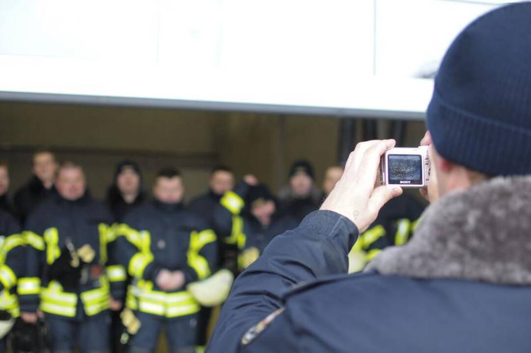 Sostinės ugniagesiai švenčia įkurtuves  