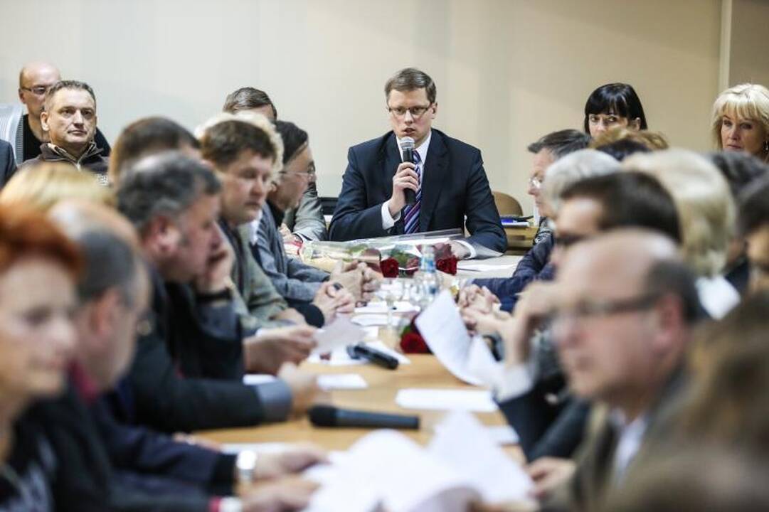 Įkūrę „Girstutį“ valdysiančią įstaigą, politikai šoko į vandenį