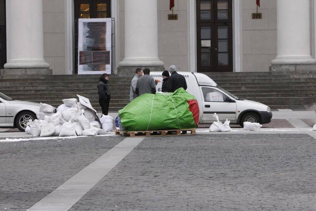 Didžiųjų metų švenčių dvasia apleidžia sostinę