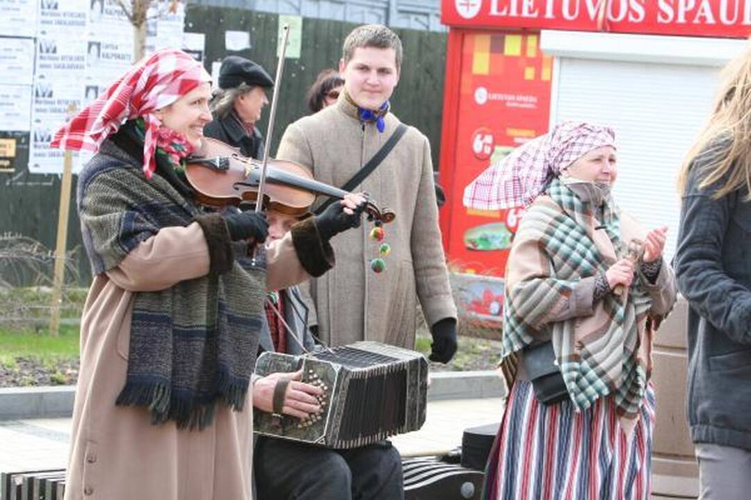 Palangoje – pavasarinis Jurginių šurmulys