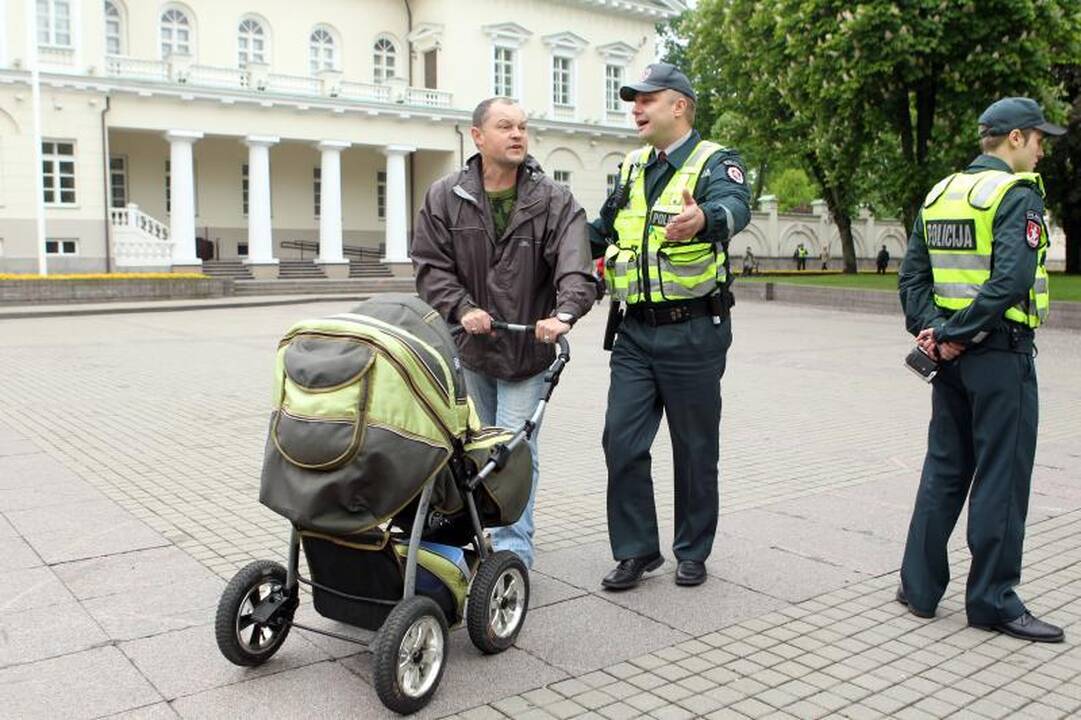 Po įvykių Garliavoje – mitingas prie Prezidentūros