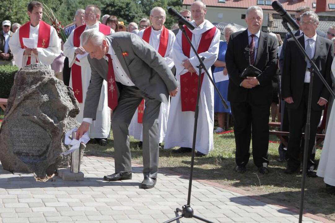 Klaipėdoje pašventintas šv. Jono bažnyčios kertinis akmuo
