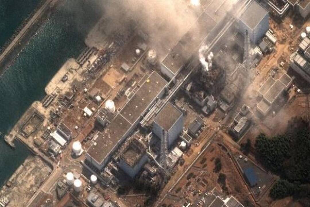Avarijos ištiktos Japonijos AE kuro saugyklos baseine nebeliko vandens (papildyta)