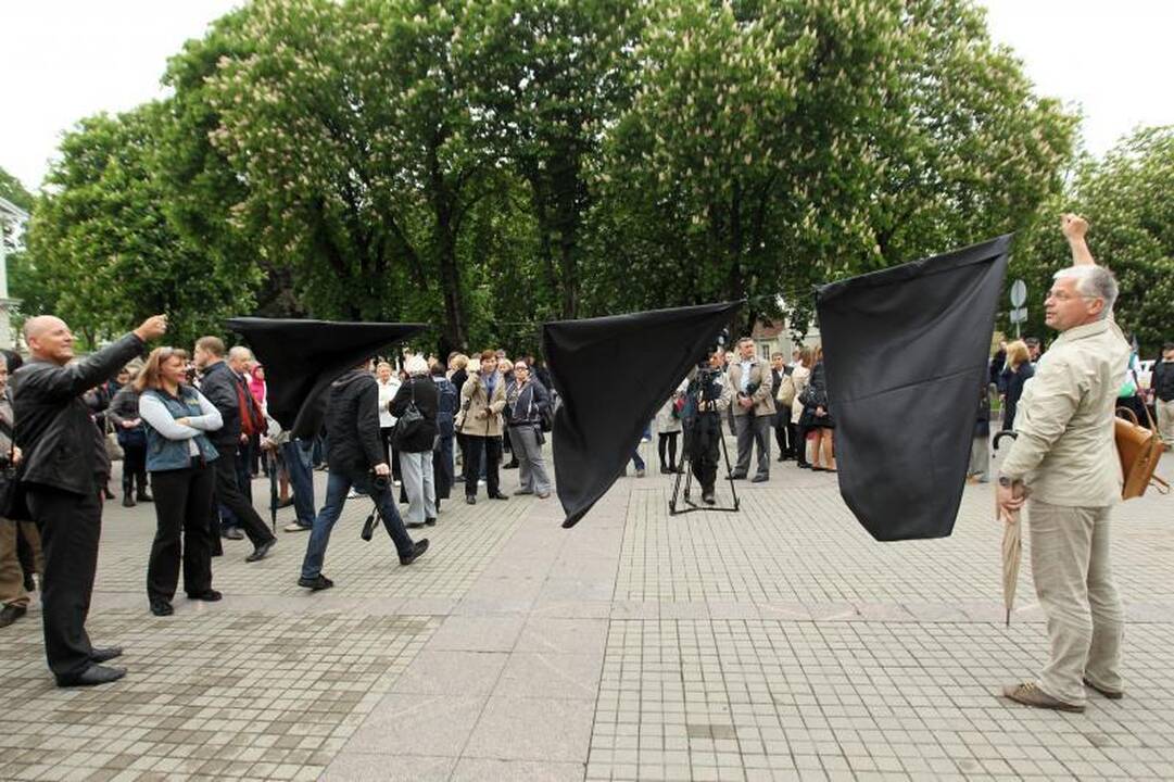 Po įvykių Garliavoje – mitingas prie Prezidentūros
