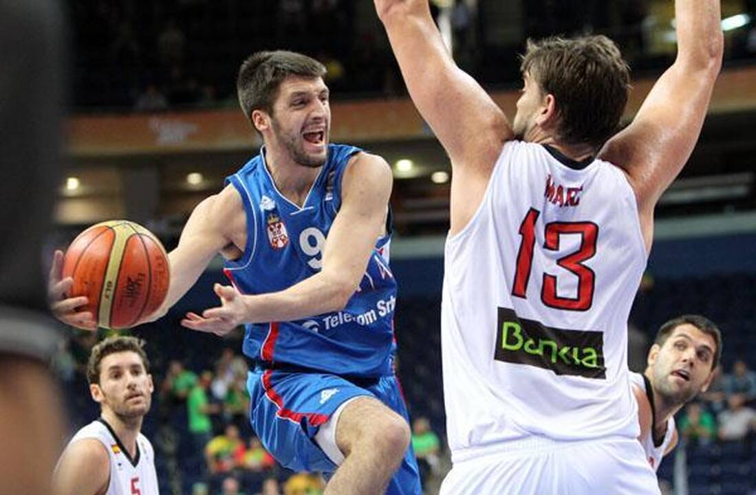 Serbų vidurio puolėjas: sunku, kai abu broliai Gasoliai yra aikštėje