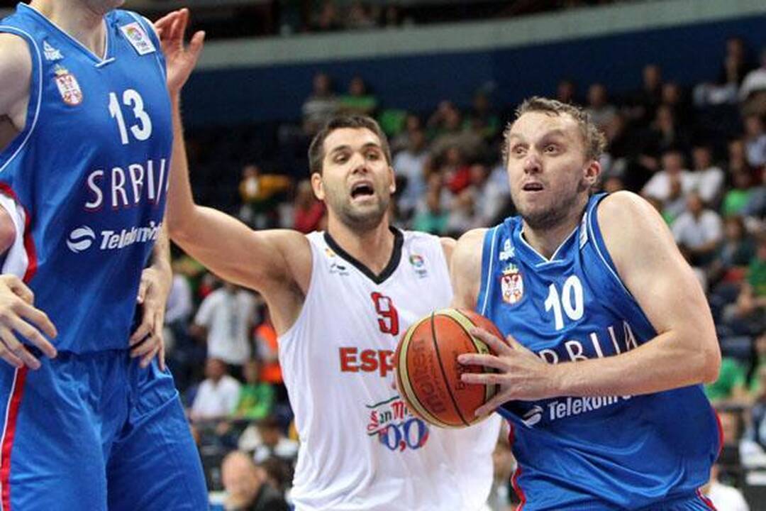 Serbų vidurio puolėjas: sunku, kai abu broliai Gasoliai yra aikštėje