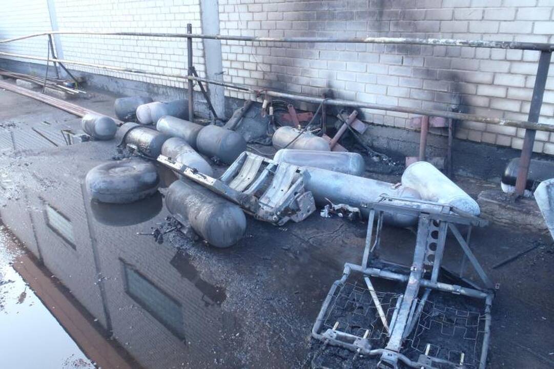 Sprogus dujų balionui du jauni vyrai atsidūrė reanimacijoje 