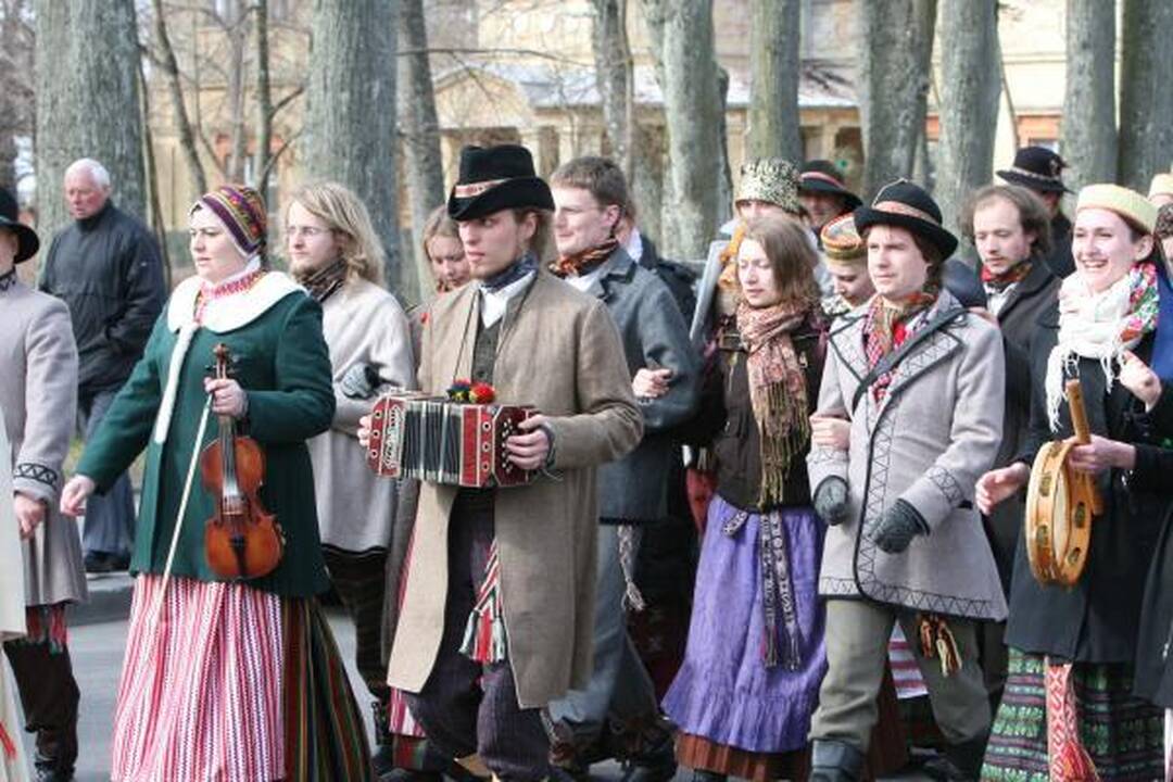 Palangoje – pavasarinis Jurginių šurmulys