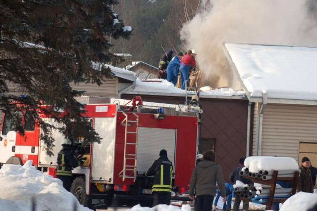 Bendrovę „Švytėjimas“ nusiaubė gaisras