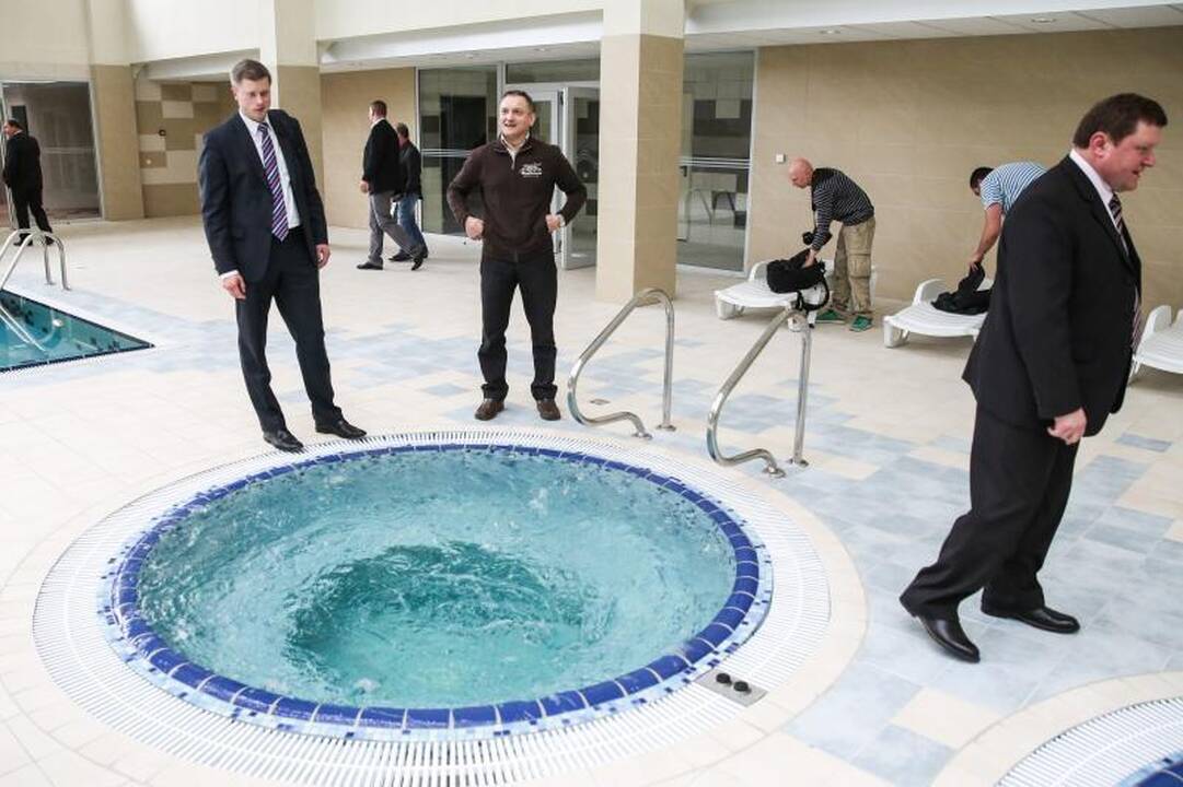 Įkūrę „Girstutį“ valdysiančią įstaigą, politikai šoko į vandenį