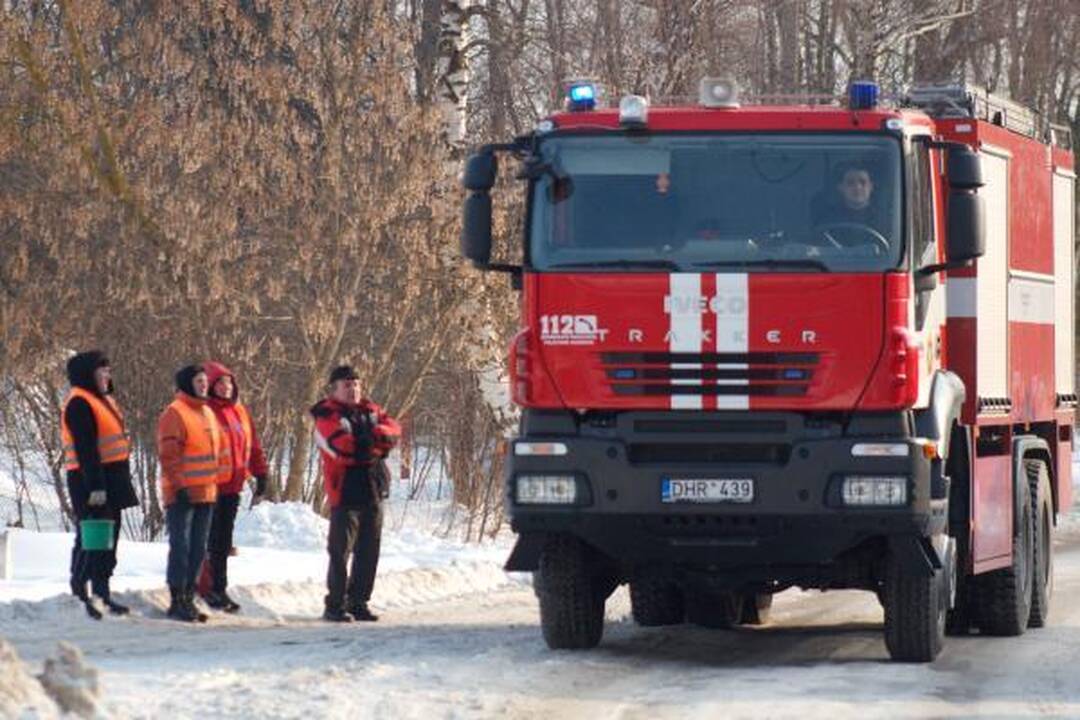 Bendrovę „Švytėjimas“ nusiaubė gaisras