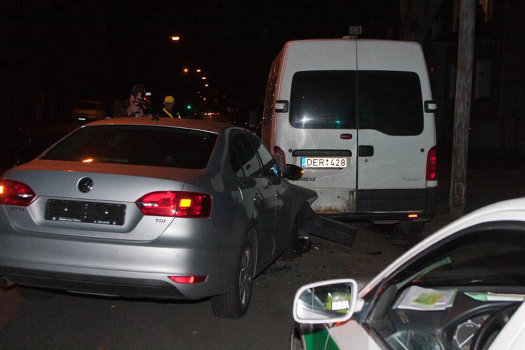 Baltarusijos diplomatas apdaužė vilniečių automobilius