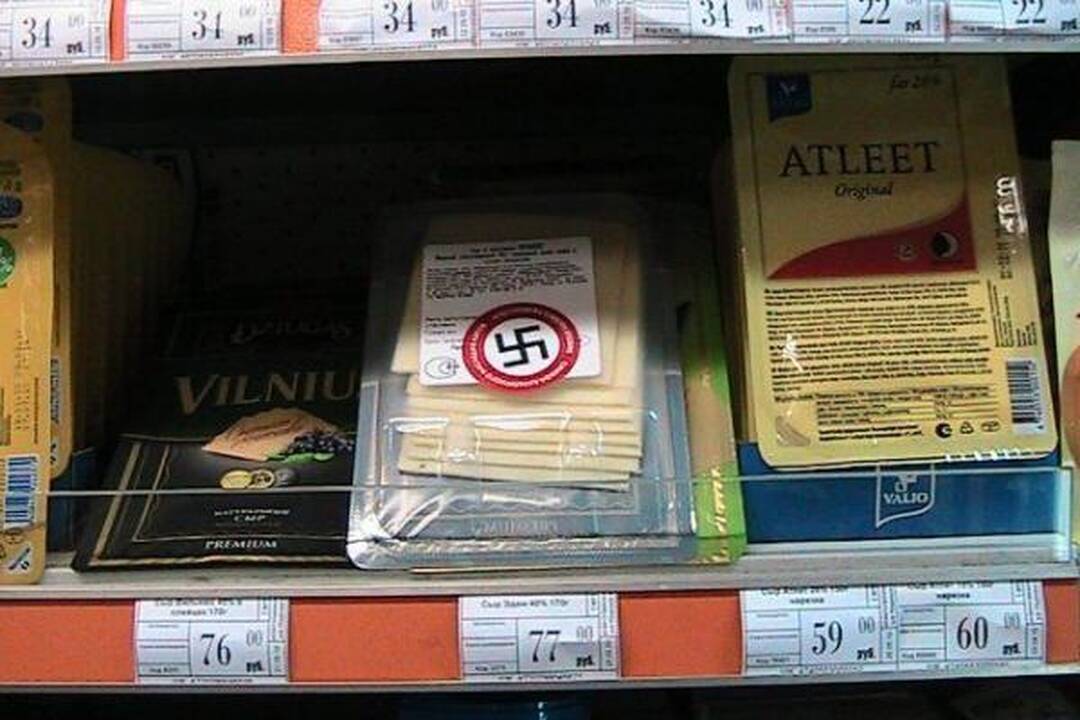 Lietuviškos prekės Rusijos parduotuvėse - su svastika