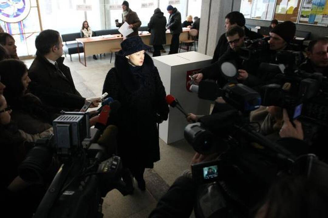 Prezidentei nebuvo sunku apsispręsti, už ką atiduoti savo balsą (papildyta)