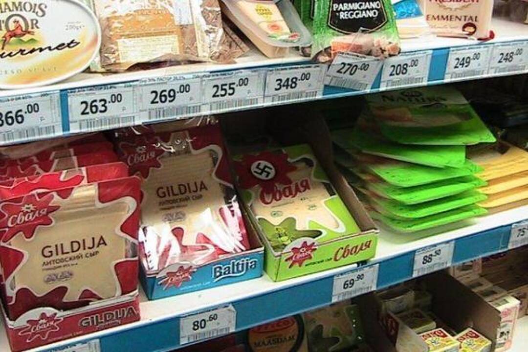 Lietuviškos prekės Rusijos parduotuvėse - su svastika