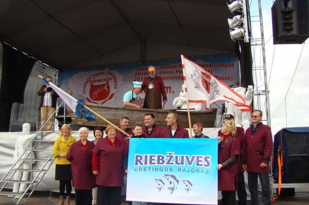Žuvienės virimo čempionate – daugiau nei 1000 litrų sriubos