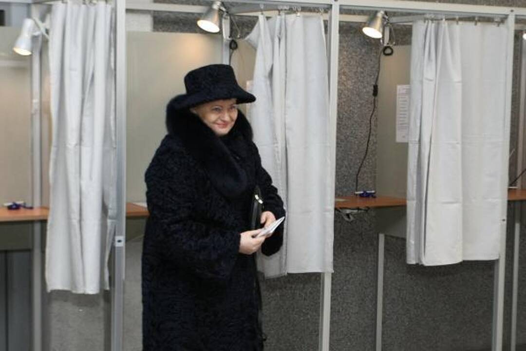 Prezidentei nebuvo sunku apsispręsti, už ką atiduoti savo balsą (papildyta)