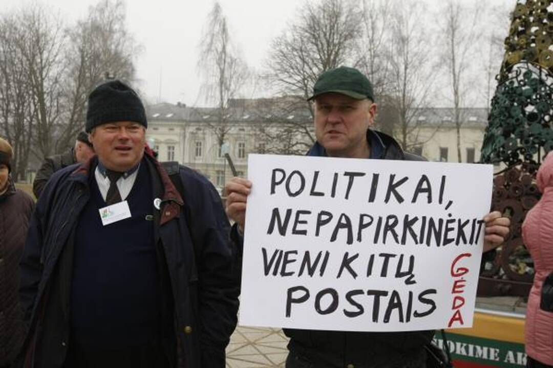 Mitingą surengusiam N.Puteikiui – tramdomieji marškiniai