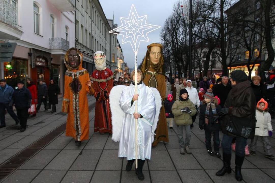 Trys karaliai Kaune paskelbė žiemos švenčių pabaigą  